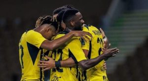 Benzema tỏa sáng, Al-Ittihad nhọc nhằn đánh bại Al-Riyadh_692ad0a09fd0f.jpeg