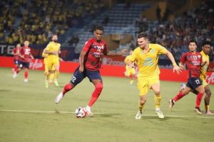 4 điều rút ra từ chiến thắng của CAHN trước Buriram Utd: Nhà vua Thai League phơi áo; Văn Đức nhắc HLV Kim Sang-sik_69413612e40dc.jpeg