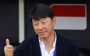 Atep ủng hộ Shin Tae-yong trở lại, kêu gọi fan bình tĩnh_6941200d0c73c.jpeg