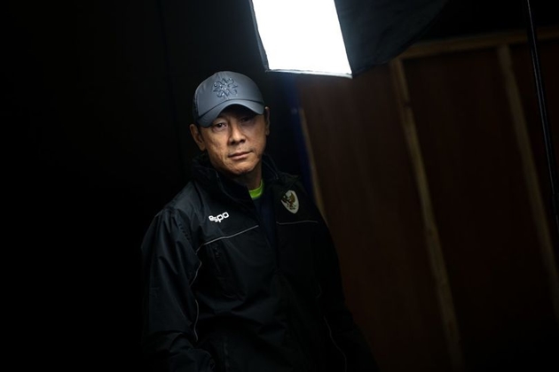 Báo Indonesia tiến cử 3 ứng viên thay Shin Tae Yong, ngỡ ngàng Erik ten Hag_6941348d14515.jpeg