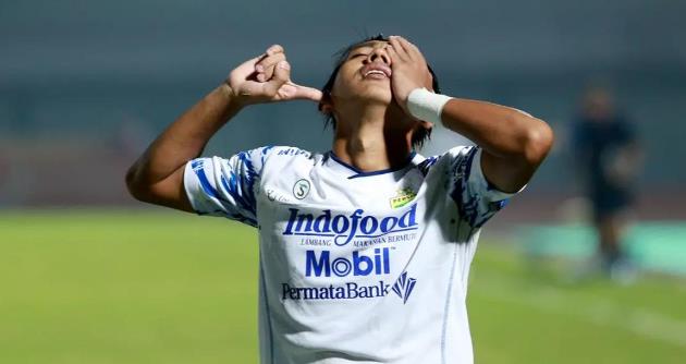 Beckham đặt mục tiêu lọt vào đội hình ĐT Indonesia đấu Trung Quốc, Nhật Bản_69412dbf4804d.jpeg