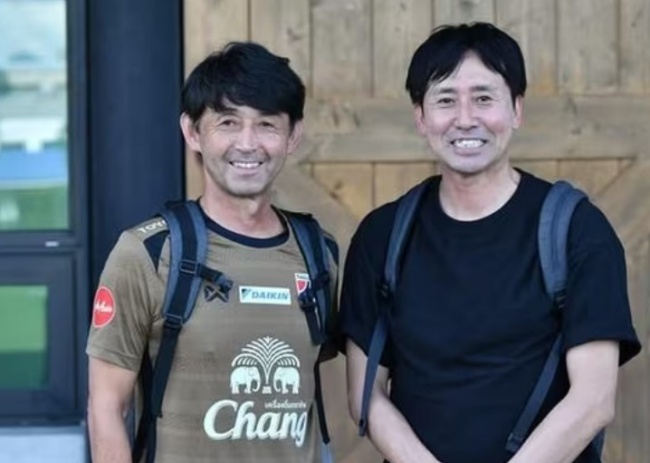 Bóng đá Thái Lan đối mặt áp lực: Hai HLV người Nhật có nguy cơ bị sa thải?_69412c4838f47.jpeg