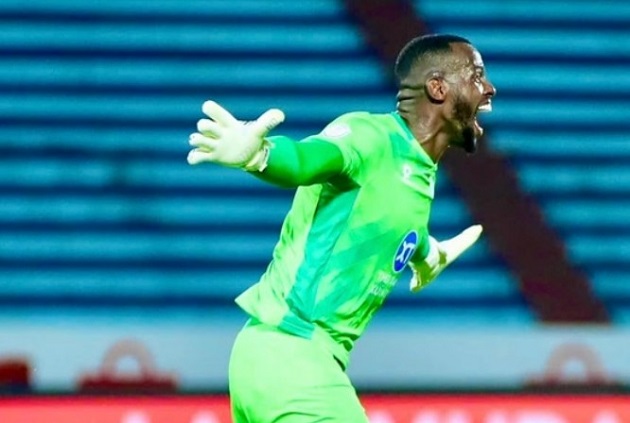 Caique Santos tỏa sáng, HLV Nam Định dành lời khen đặc biệt_694124ca1e81e.jpeg