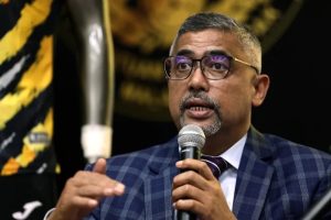 FIFA vào cuộc điều tra Tổng thư ký FAM trong vụ nhập tịch đầy tranh cãi_69538593c6d5f.jpeg