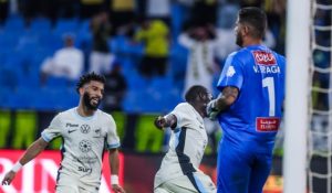 Kante ghi bàn quyết định, Al-Ittihad bám sát Al-Nassr_69412524a7424.jpeg