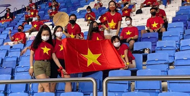 Người hâm mộ bị “bắt chẹt”, VFF chờ câu trả lời từ Liên đoàn bóng đá Singapore_6941334a0190c.jpeg