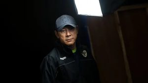 Người hâm mộ Indonesia chật kín sân bay, tiễn biệt huyền thoại Shin Tae-yong_6941326d375b6.jpeg