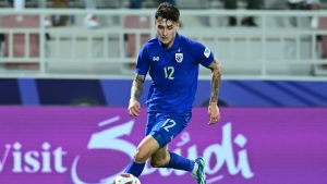 Người Thái phẫn nộ khi BLV nói dùng cầu thủ nhập tịch trong trận thắng Kyrgyzstan_69413a7f9df44.jpeg