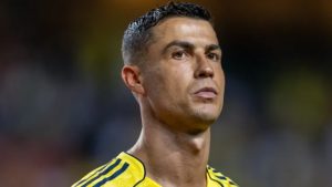Ronaldo chạm trán Benzema, Al Nassr mất trụ cột Brozovic vì chấn thương_69412086ee261.jpeg