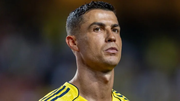 Ronaldo chạm trán Benzema, Al Nassr mất trụ cột Brozovic vì chấn thương_69412086ee261.jpeg