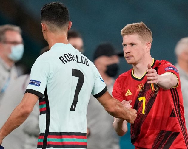 Ronaldo yêu cầu Al Nassr mua De Bruyne, trả lương 1 triệu bảng/tuần_694135865169d.jpeg