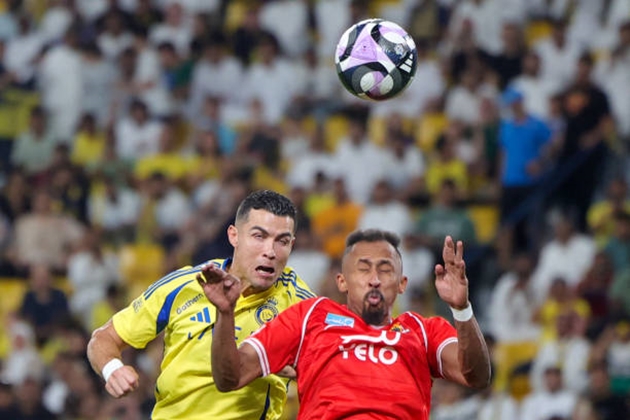 Sắc thái của Ronaldo trong ngày Al Nassr thắng dễ Al Wehda_694135aa50eca.jpeg