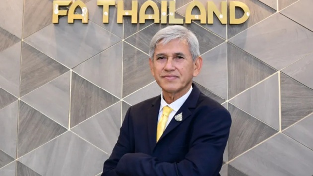 Sau SEA Games 2025, Charnwit khuyên Thái Lan ngừng hô khẩu hiệu “vượt tầm ASEAN”_6953842585815.jpeg