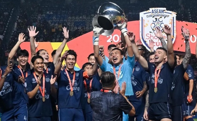 Shopee Cup 2025/26 đổi thể thức, Hà Nội FC chắc vé dự giải_69412ba02fbaf.jpeg