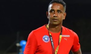 Subramaniam lo cầu thủ nội bị lu mờ giữa làn sóng nhập tịch của Malaysia_69412c221c28e.jpeg