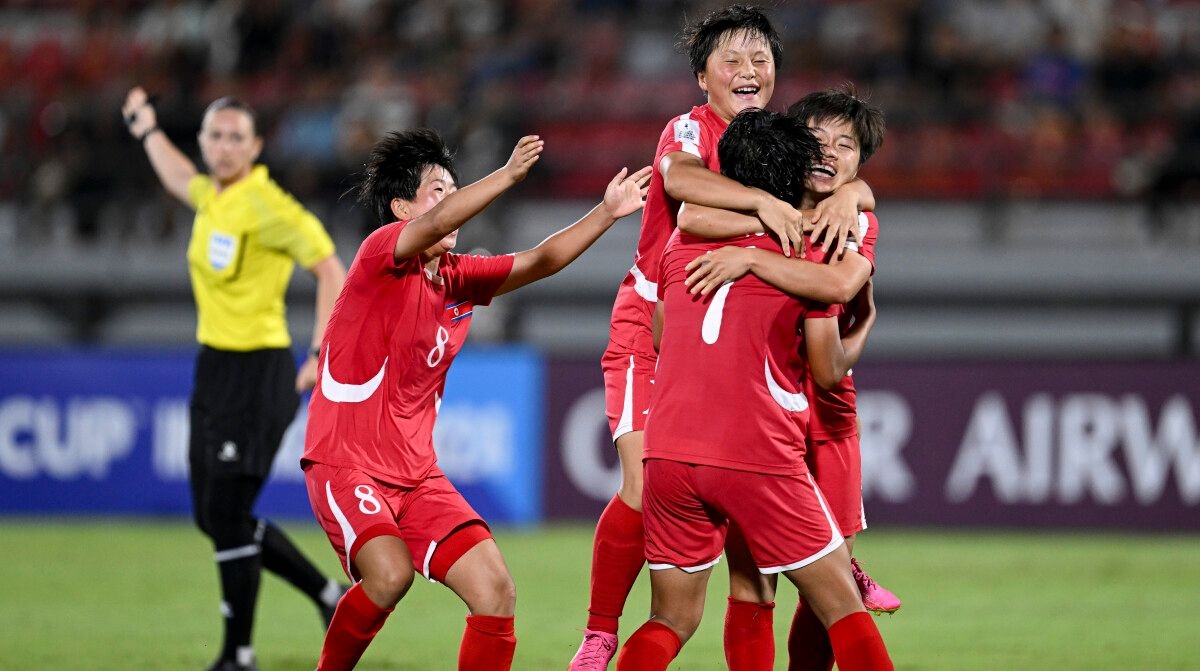 Triều Tiên vô địch châu Á với thành tích hoàn hảo_694136f1cd917.jpeg