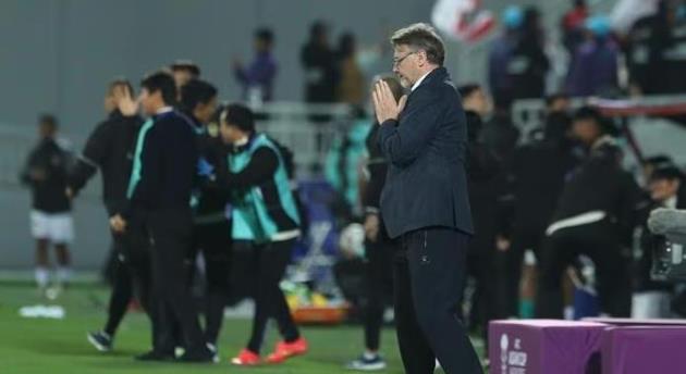 Trung Quốc cân nhắc HLV Troussier thay thế Jankovic_694127bfd0229.jpeg