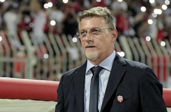 Trước ngày tái đấu Indonesia, HLV Bahrain khởi động bằng trận đấu cực chất_694132182c877.jpeg