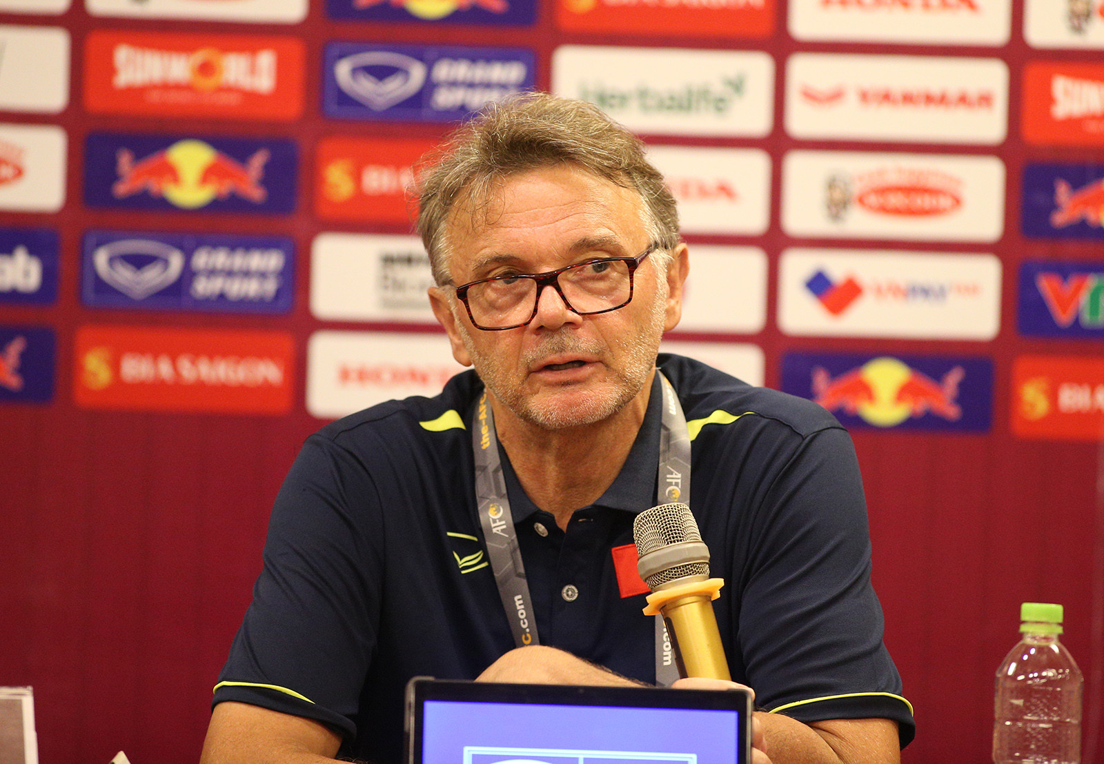 Truyền thông Hàn Quốc: HLV Philippe Troussier có thể dẫn dắt ĐT Trung Quốc_69412c353ce96.jpeg