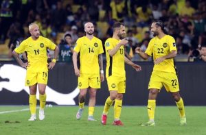 Báo lớn châu Âu nói gì về vụ nhập tịch trái phép của Malaysia?_695bb2ad5f4dd.jpeg