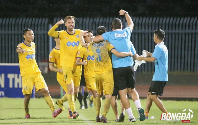 Chủ tịch Doãn Văn Phương: “Tham dự AFC, FLC Thanh Hóa phát huy hình ảnh bóng đá Việt”_695be7a171d5a.jpeg