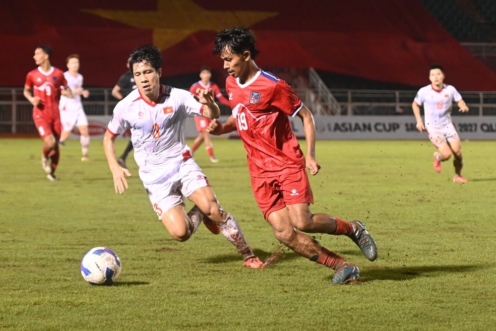 Chuyên gia Phan Anh Tú chỉ trích HLV Kim Sang-sik thay người sai_695bb0894f259.jpeg