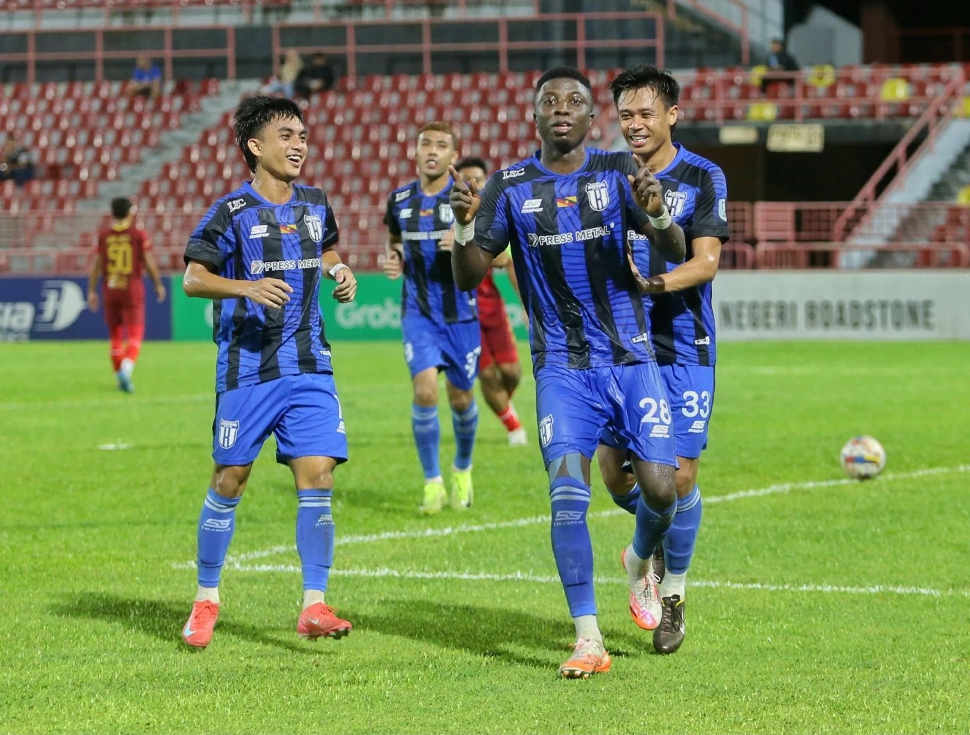 FAM vẫn chờ phán quyết đầy đủ của FIFA, Jordan Mintah nhận nhiệm vụ giải cứu Malaysia_695bb32993613.jpeg