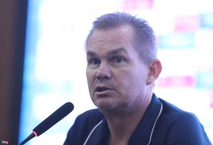 HLV người Australia rời ghế thuyền trưởng U23 Malaysia_695be216161ce.jpeg