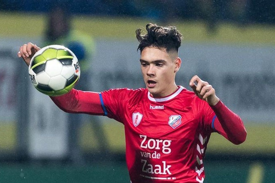 Indonesia nhập tịch hậu vệ Hà Lan_695bdf524646b.jpeg