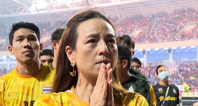 Madam Pang thừa nhận sai lầm với bóng đá Thái Lan_695bc6f845ab5.jpeg