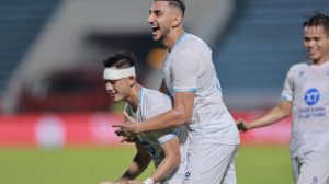 Nam Định thắng nhọc Svay Rieng trong thế 10 người, lộ nhiều điểm yếu cố hữu_695bb514192f5.jpeg