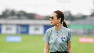 Người Thái nghĩ gì sau 1 năm Madam Pang làm chủ tịch Liên đoàn bóng đá?_695bc7b029d29.jpeg