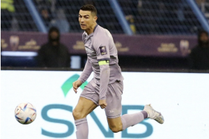 Phản ứng của Ronaldo sau bàn đầu tiên tại Saudi Arabia_695bde972fdf0.png