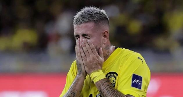 Rodrigo Holgado bị cắt lương sau án treo giò vì làm giả giấy tờ nhập tịch_695bb35c9b2eb.jpeg