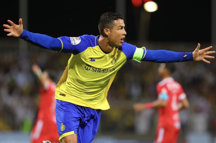 Ronaldo còn cơ hội trở lại châu Âu_695bde282e6f3.png