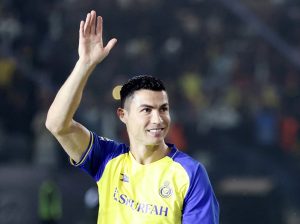 Ronaldo tới Saudi Arabia và bước lùi của bóng đá Trung Quốc_695bdeda03f5f.jpeg