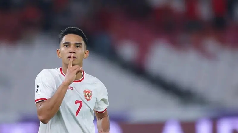 Sao trẻ Indonesia được so sánh với huyền thoại Marco van Basten_695bb8c257afe.jpeg