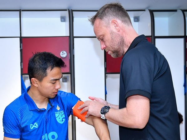 Thái Lan đau đầu vì đội trưởng Chanathip_695bdafad29bb.jpeg