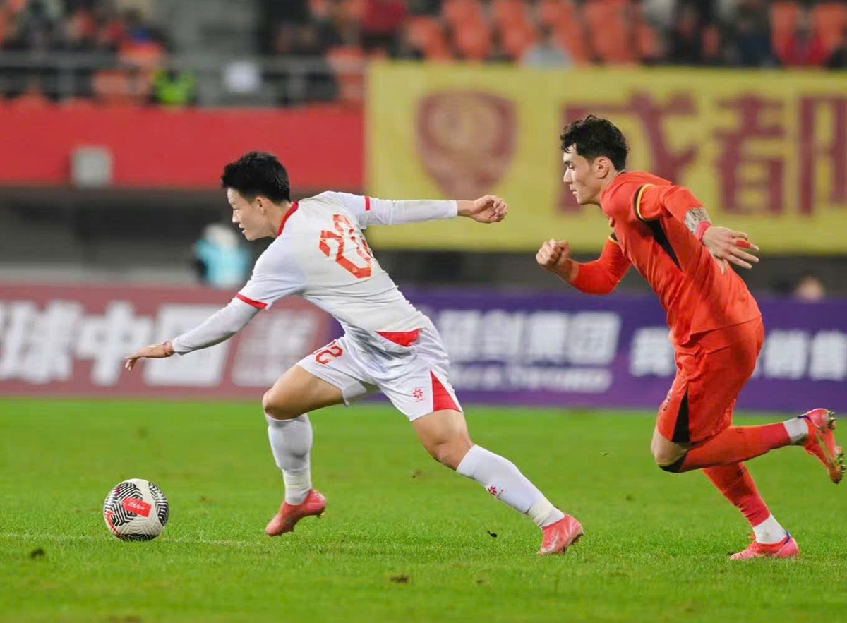 Hàng công U23 Việt Nam thách thức bức tường thép Trung Quốc_69859444df163.jpeg